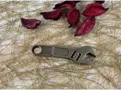 BT310 古銅金屬扳手造型隨身碟（Metal Wrench USB Flash Drive）